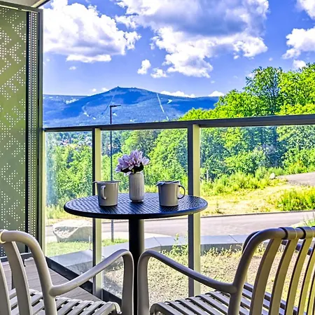 Mountain Horizon Valley Z Basenami, Saunami I Strefa Fitness By Royal Aparts Appartement *